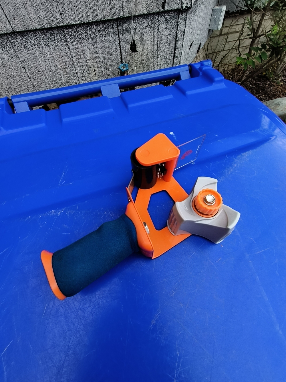 Duck Box Sealer Tape Not Included
